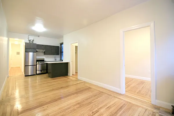 Rented by Link NY Realty | media 10