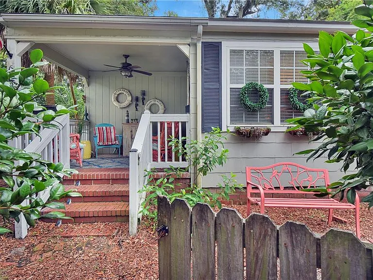 618 Union St — Photo 2