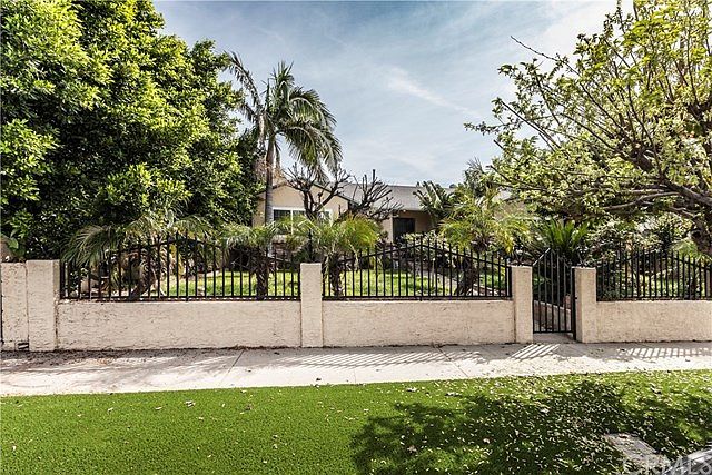 A HOME THAT WILL WARM YOUR HEART!