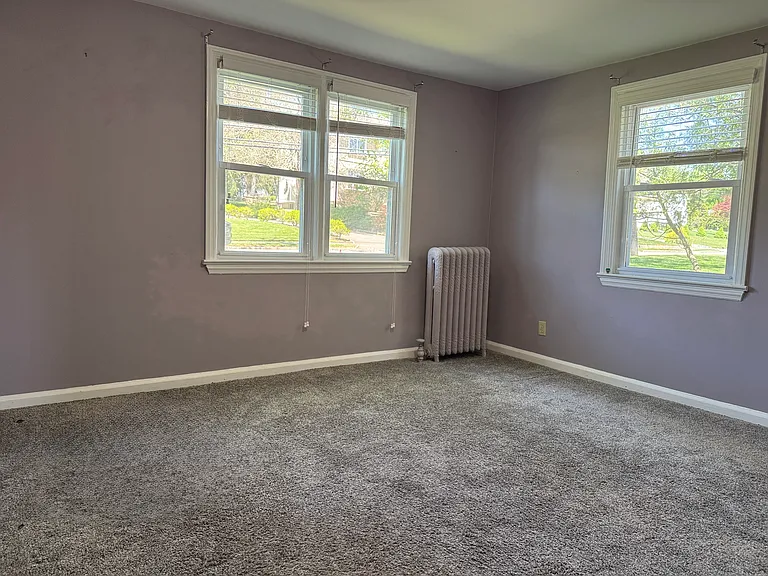 Bedroom 4 on 1st Fl