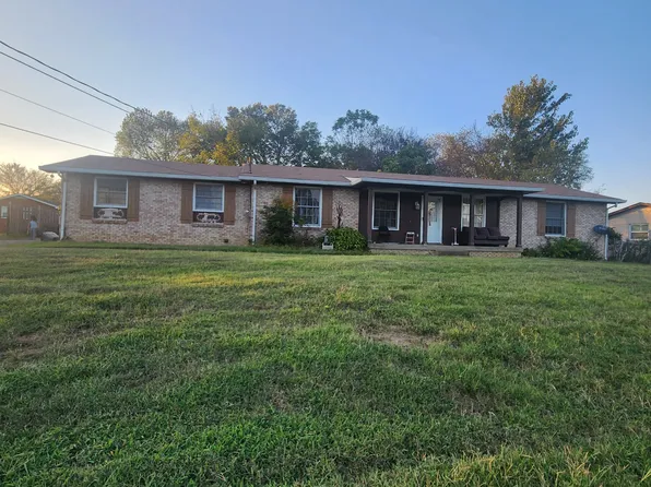 104 Lagrange Dr, Hendersonville, TN 37075