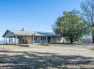 594 Sullivan Rd, Battiest, OK 74722