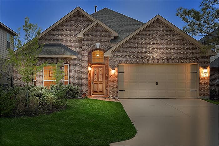 1st image of 27 S Whistling Swan Pl