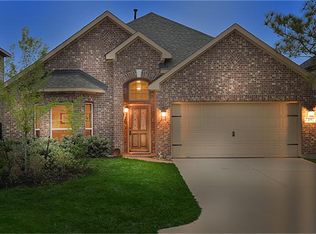 27 S Whistling Swan Pl, The Woodlands, TX 77389