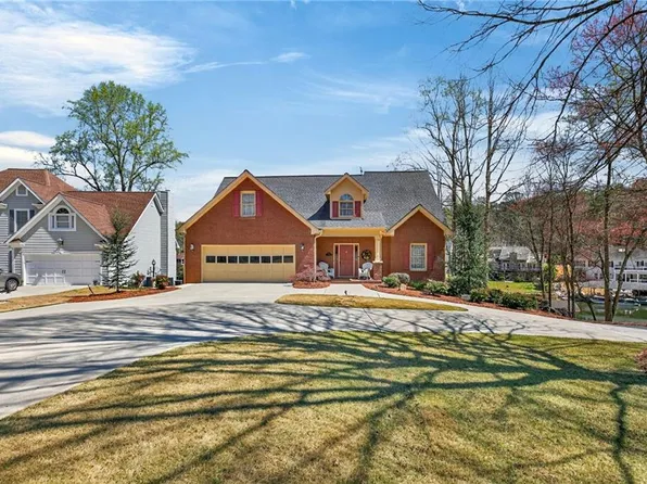 10003 Lakeview Pkwy, Villa Rica, GA 30180
