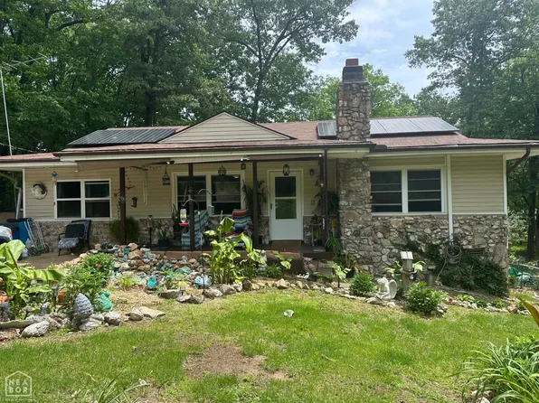 17 Iroquois Cir, Cherokee Village, AR 72529