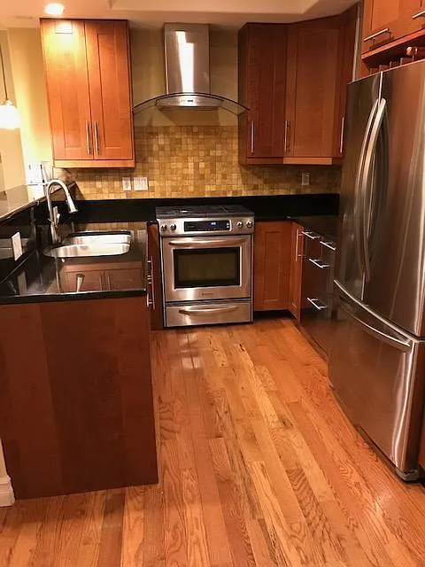 Building Photo - 35 Crescent Ave #2
