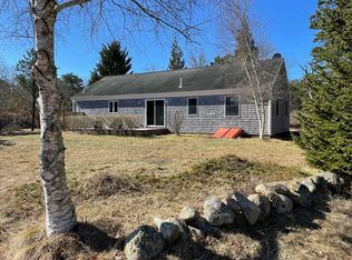 88 Hopps Farm Rd, West Tisbury, MA 02575