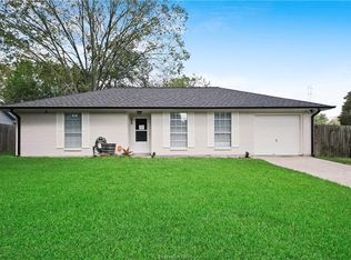 1410 Brazos St, Hempstead, TX 77445