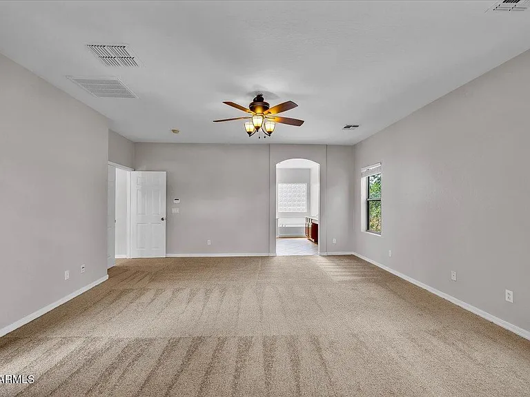 4280 N 157th Ave — Photo 35