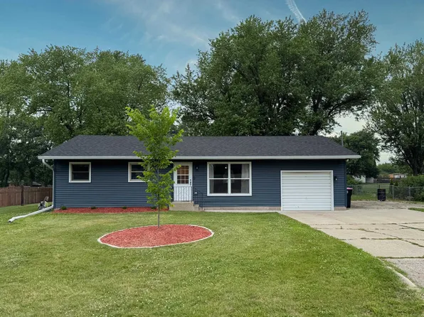 14194 Kennedy Dr, South Beloit, IL 61080