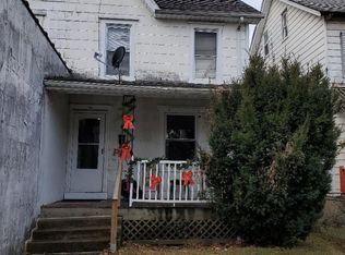 16 N 8th Ave, Coatesville, PA 19320