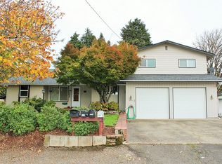 3499 Gilham Rd, Eugene, OR 97408