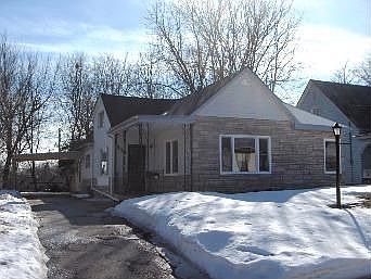 3 Bedroom Bungalow/Ranch
