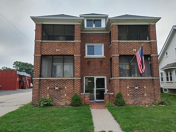 2nd image of 3436 Sophia St #1