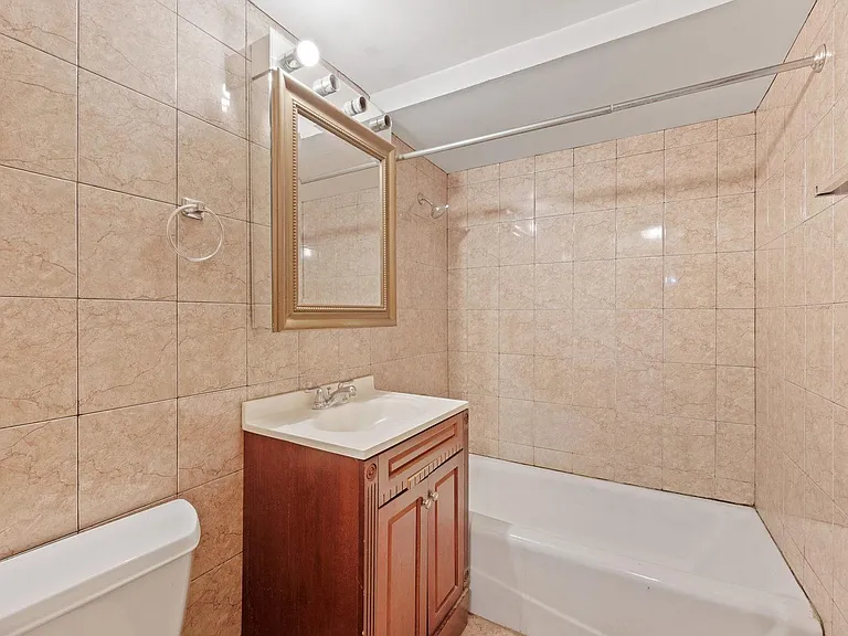 8440 W 95th St #3 — Photo 10