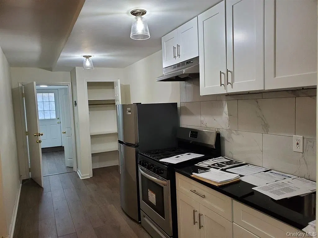 4369 Furman Ave — Photo 3