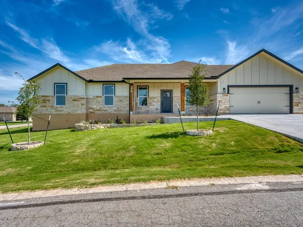 101 Olympia Hills Court, Kingsland, TX 78639