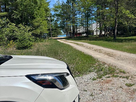 3rd image of 16130 Primrose Ln
