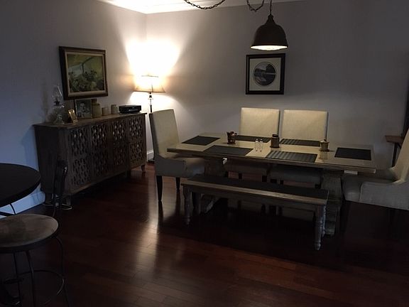 4th image of 188 Willow St #304