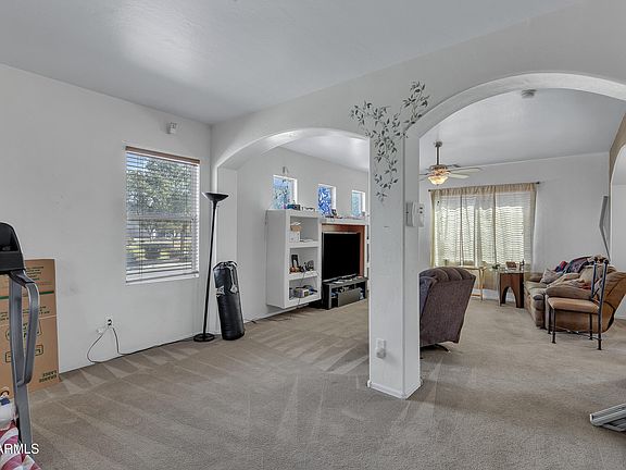 5th image of 7225 S 40TH Avenue