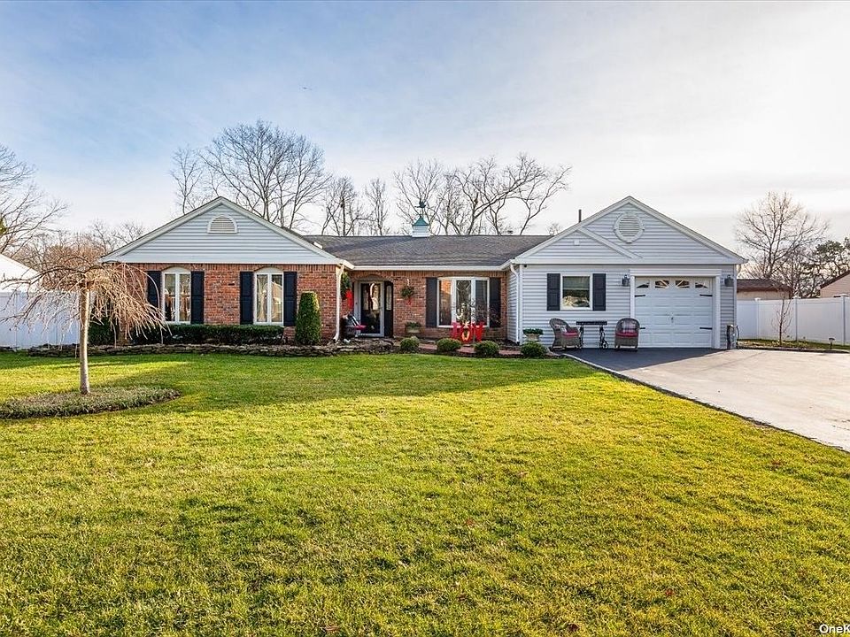 1st image of 29 Granada Cir