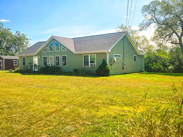 556 Stream Road, Winterport, ME 04496
