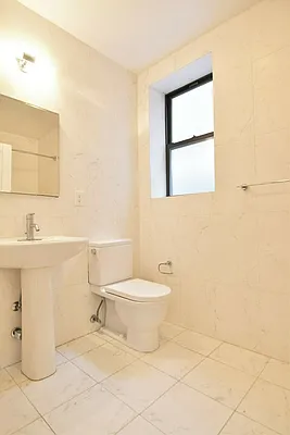 Rented by Bohemia Realty Group | media 15