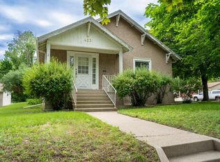 423 W 11th Ave, Mitchell, SD 57301