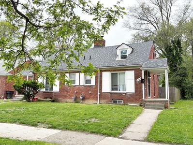 15841 Evergreen Rd, Detroit, MI, 48223