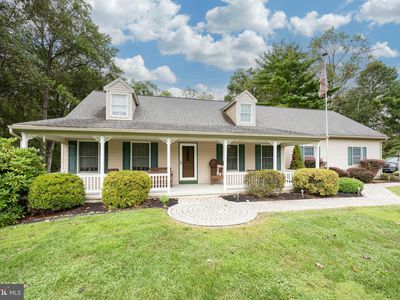 1360 N Manor Rd, Honey Brook, PA, 19344