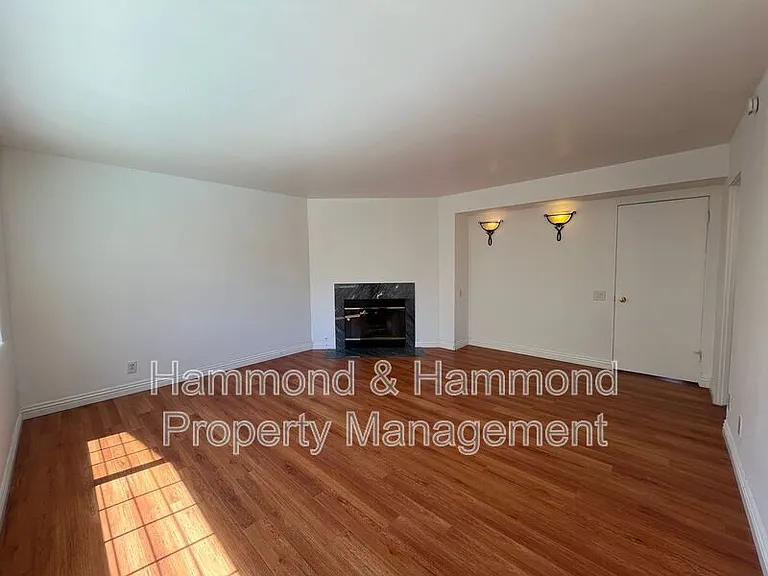 4527 Stark Ave — Photo 26