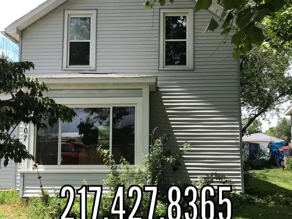 107 N Hunt St, Melvin, IL 60952