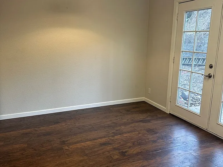 1295 Elegante Ln — Photo 14
