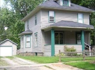 218 2nd Ave, Three Rivers, MI 49093