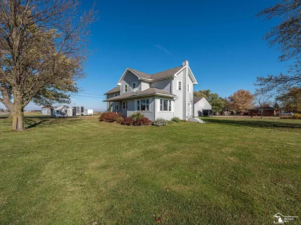 8614 Sylvania Petersburg Rd, Ottawa Lake, MI 49267