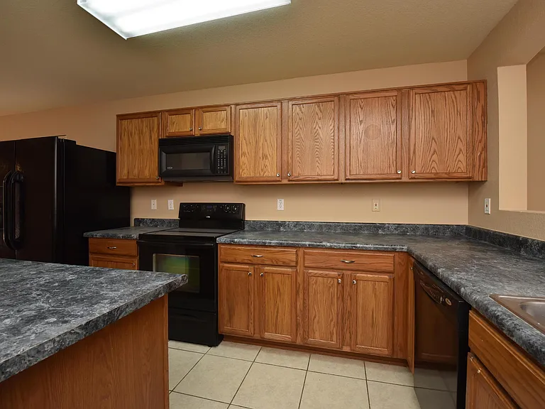 8843 E Pampa Ave — Photo 9