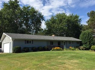 W7467 Hillendale Pkwy, Beaver Dam, WI 53916