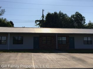 2320 Rock Creek Cir, Paducah, KY 42001