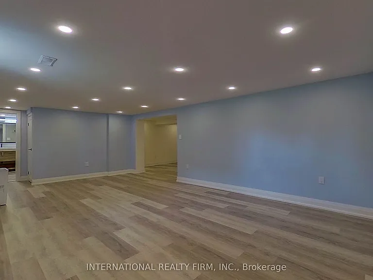 85 Churchill Ave — Photo 30