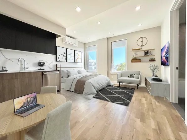 1700 Jerome Avenue image 1 of 15