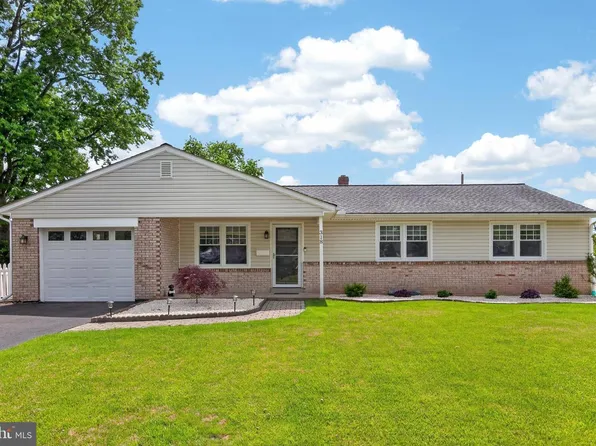 318 Northview Ave, Telford, PA 18969