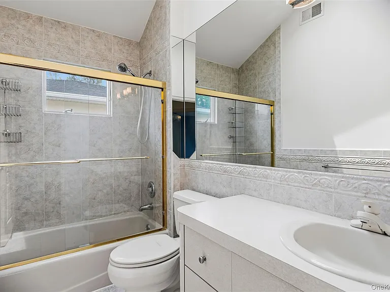10 Osborne Ln — Photo 25