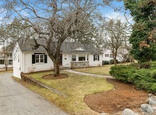 1270 Commonwealth Ave, Newton, MA 02465