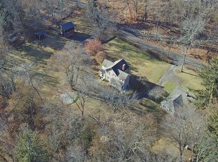 70 Peaceable St, Redding, CT 06896