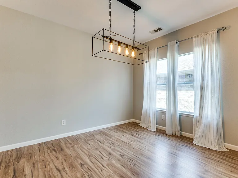 14513 Logan Springs Dr — Photo 5