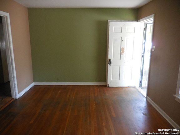 3rd image of 223 Pamela Dr