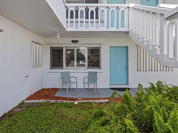 5th image of 1980 Sunset Avenue #7