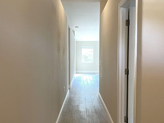 2nd image of 5523 Reagan Ave