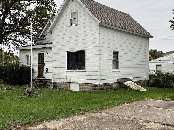 2nd image of 245 Avenue D